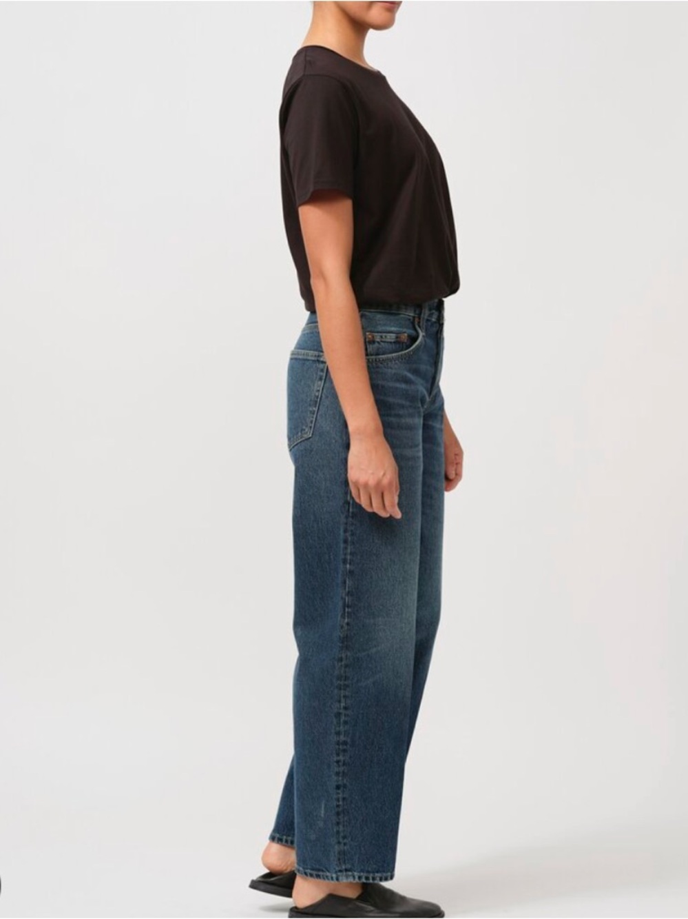 Re/done wide taper barrel jeans in whiskey indigo - 24 - Picture 3 of 4